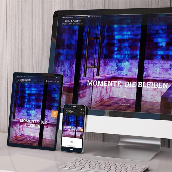 Studio1® Referenz Hotel Zum Löwen Websiterelaunch mobile Ansichten vor grauem Hintergund