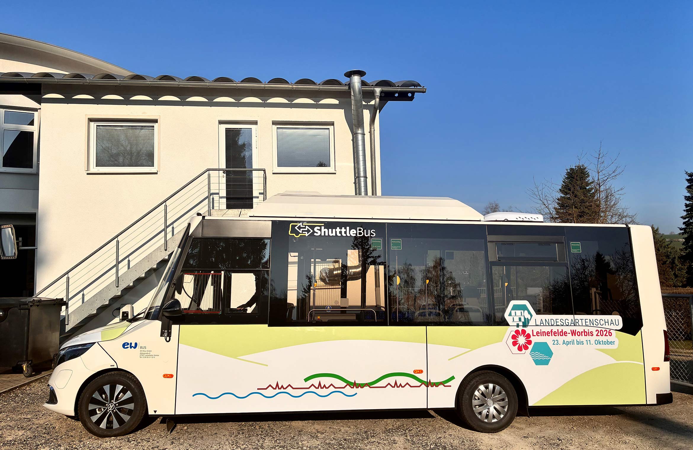 Studio1® Referenz Landesgartenschau, Fahrzeugbeklebung Shuttlebus